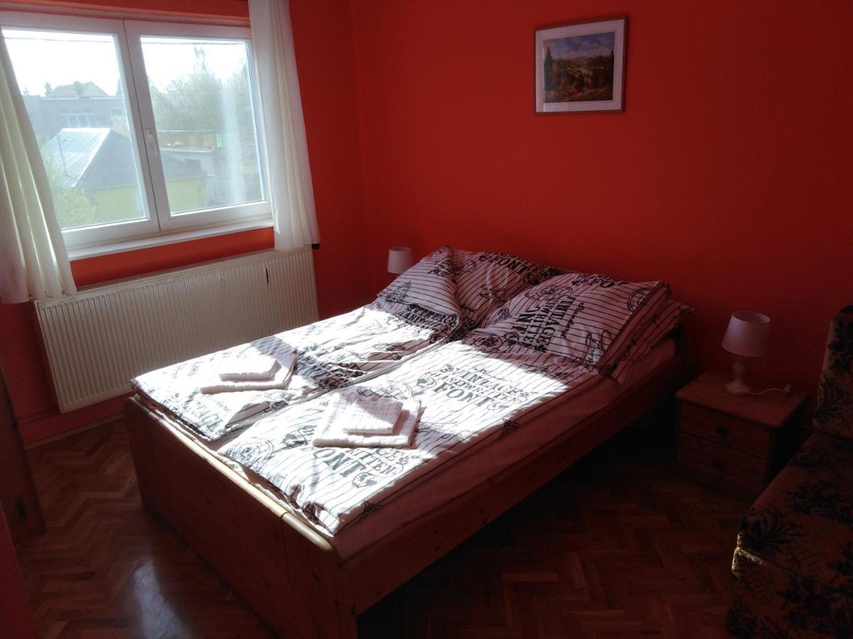 Arinza Apartman Vendeghaz Mezőkövesd Exterior foto